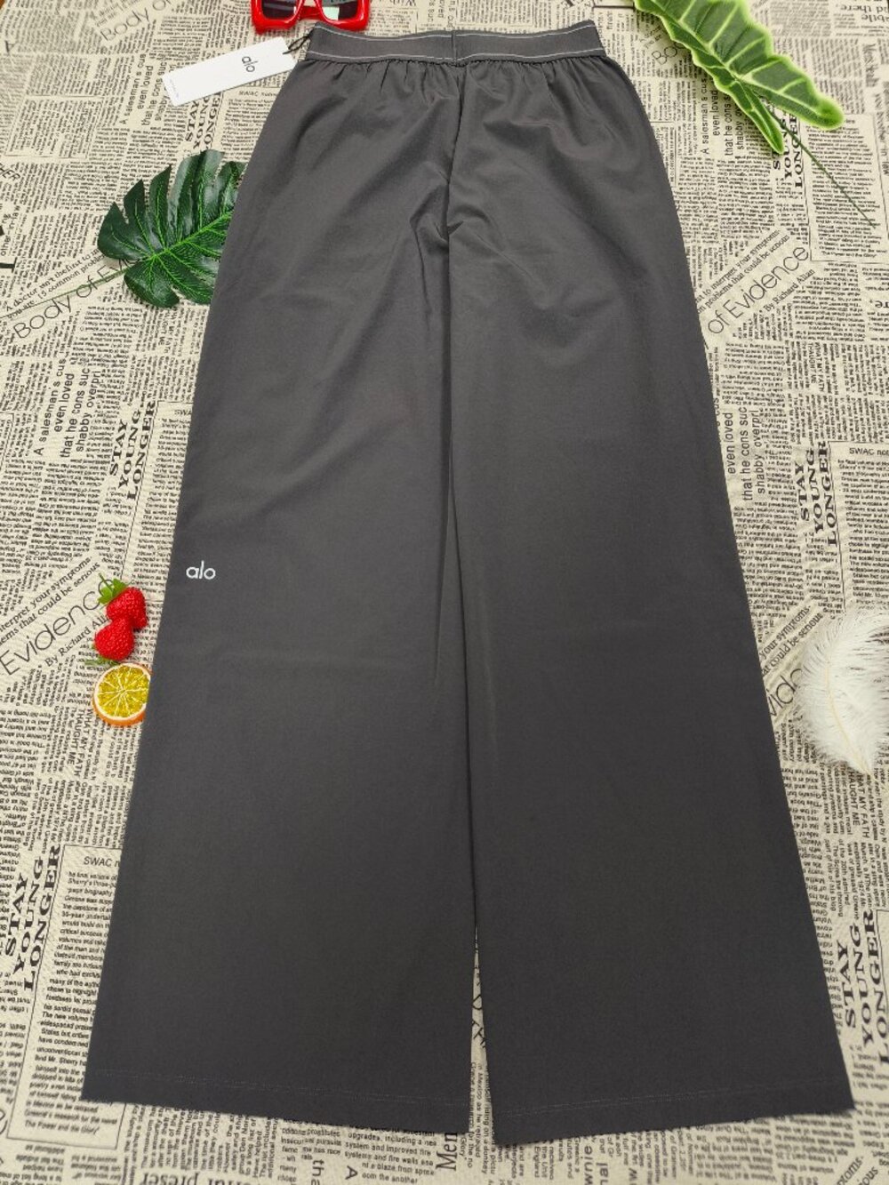 NWT ALO Yoga Suit Up Trouser Dark Grey (Regular)🌠✨Women's Wide Leg Pants - Picture 3 of 8